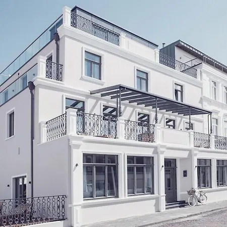 1 In Het Huis Zeeloft *
